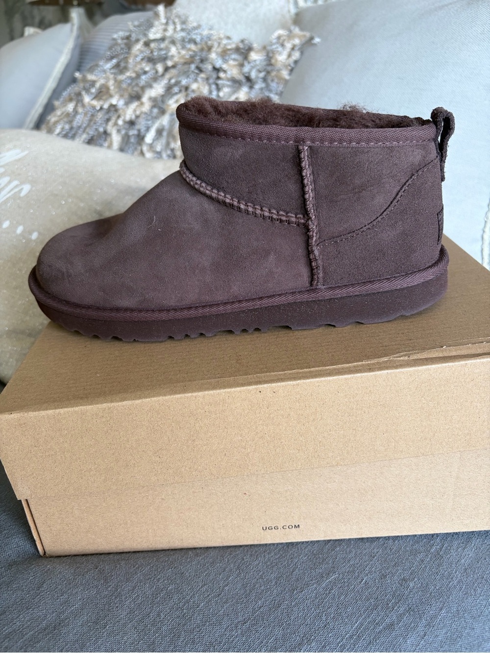 UGG Kids Mini Boot in chocolate brown